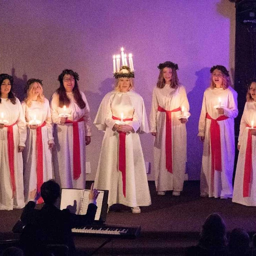 Fira Lucia med glädje och hjärta