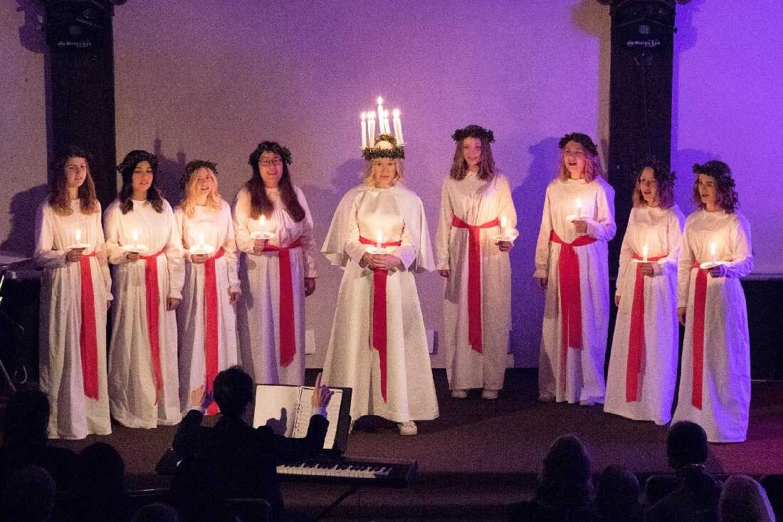 Fira Lucia med glädje och hjärta.