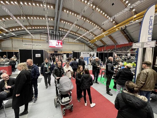 Full fart på Bomässan i Sandviken