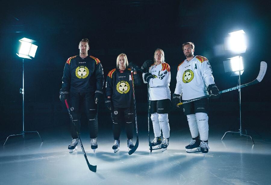 Brynäs IF uppdaterar den reklamfria dräkten.