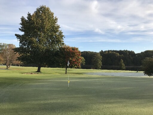 Höstgolf på Älvkarleby Golfklubb och golfshoppa